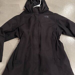 Black north face jacket - lightly used north face jacket- rain jacket